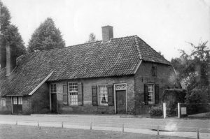 BOE 1 Boerstoelhuis zuidzij 1954